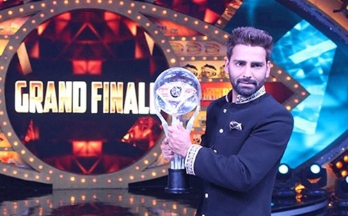 Complete List of Bigg Boss Winners (Season 1 To 18): A Look Back at Every Season's Champion 11 Bigg Boss Season 10 Winner Manveer Gurjar