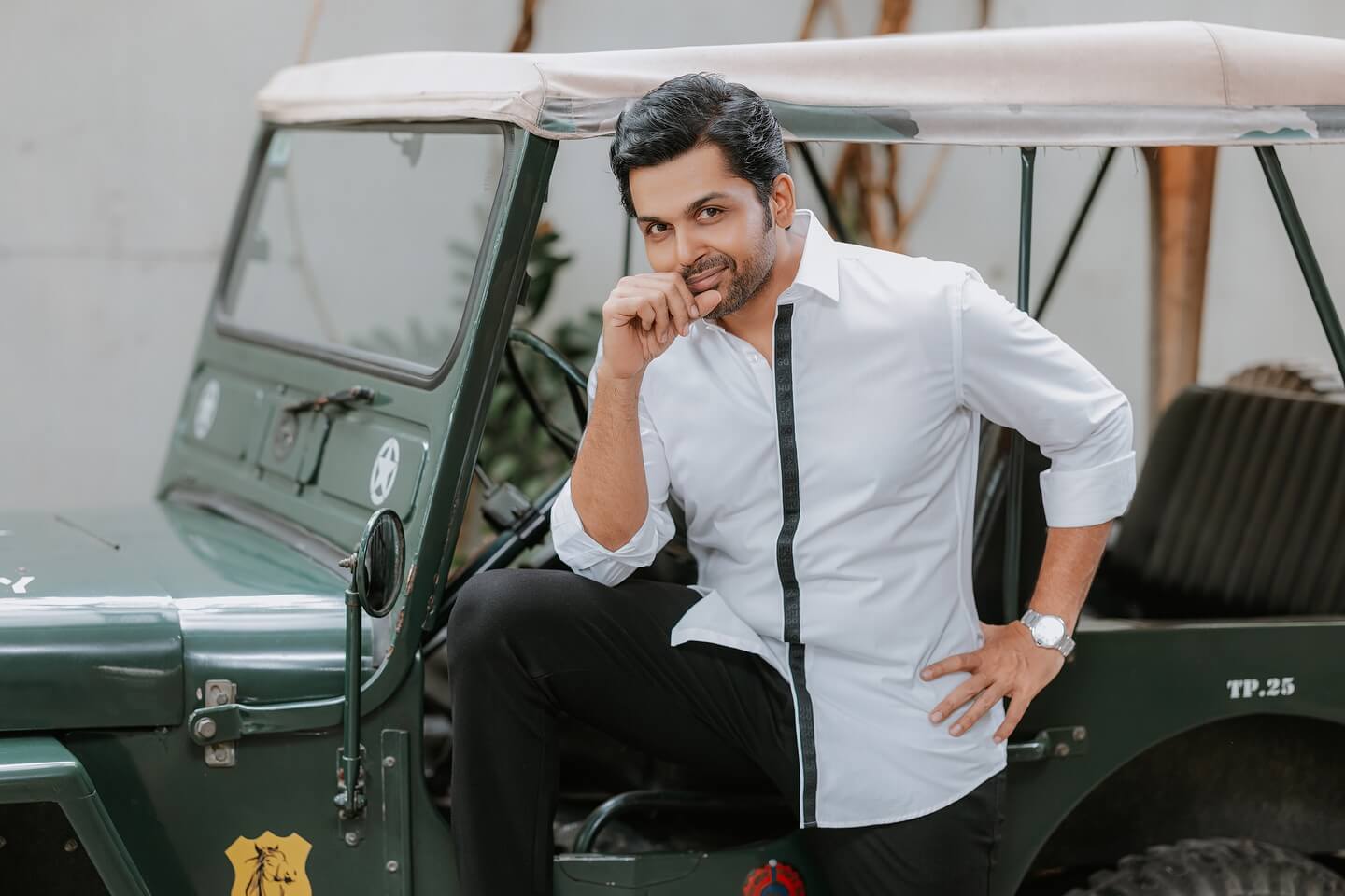 Top 10 Highest Paid Tamil Actors in 2025: Vijay to Rajinikanth 6 Karthi photo