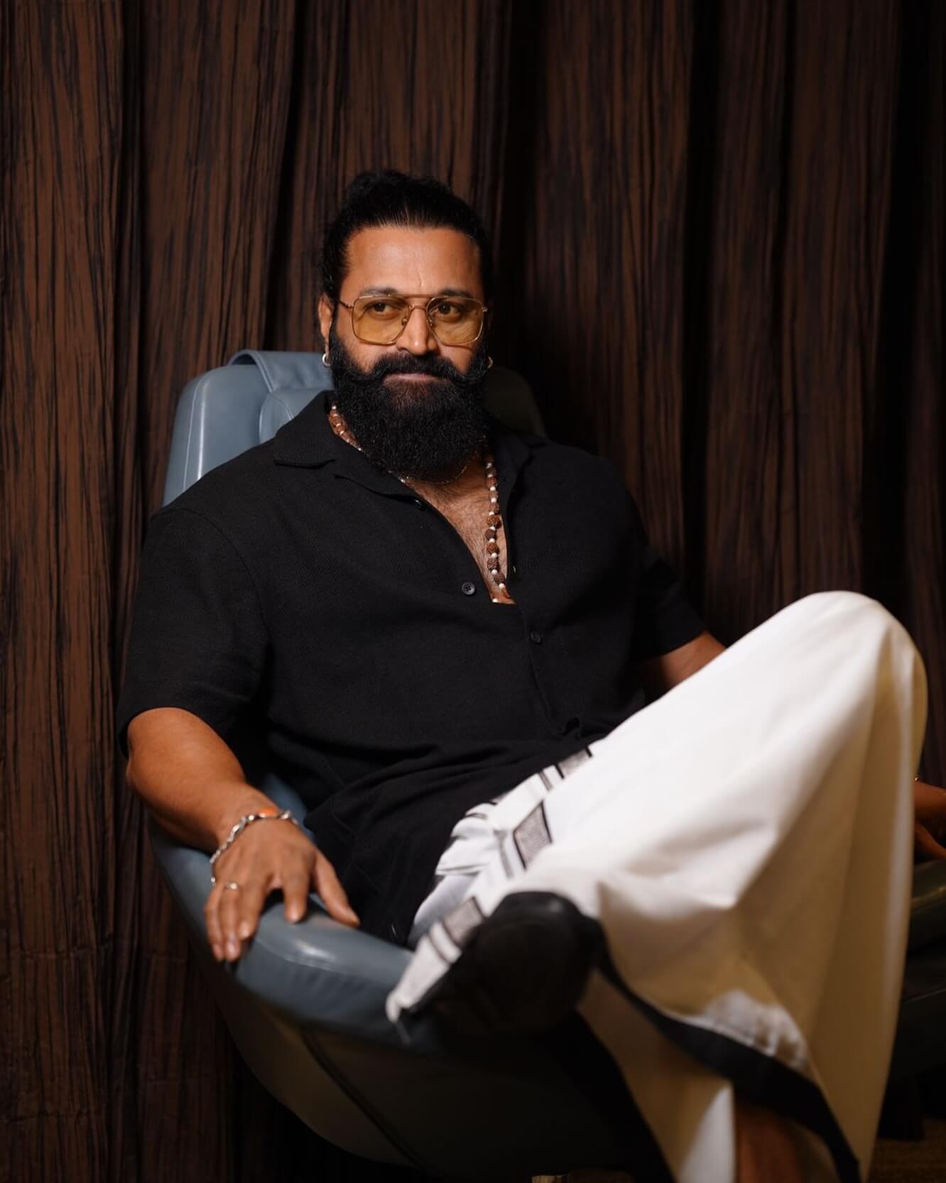 Top 10 Highest Paid Kannada Actors in 2025: Yash to Rishab Shetty 6 Rishab Shetty photo