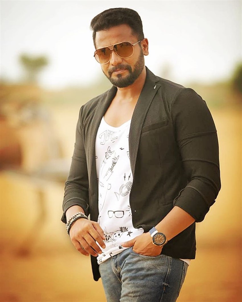 Top 10 Highest Paid Kannada Actors in 2025: Yash to Rishab Shetty 10 Sri Murali photo